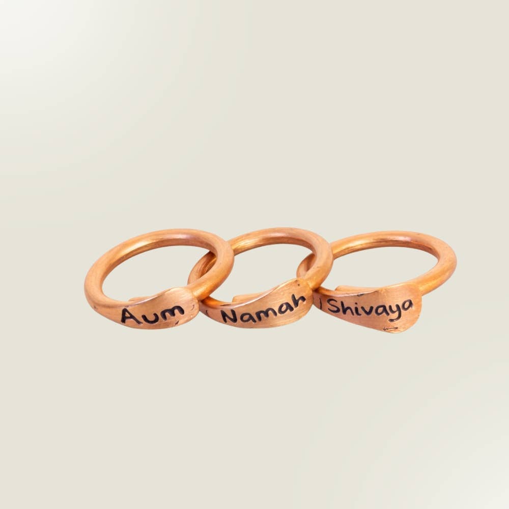 Juego de anillos de cobre puro Aum Namah Shivaya