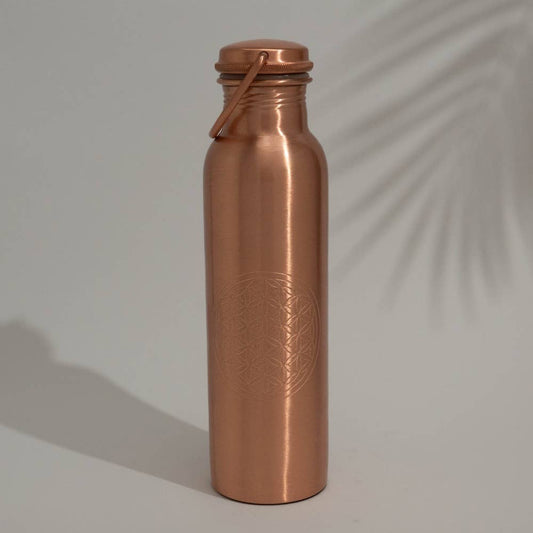 Botella de agua de cobre puro flor de la vida con asa ± 950 ml