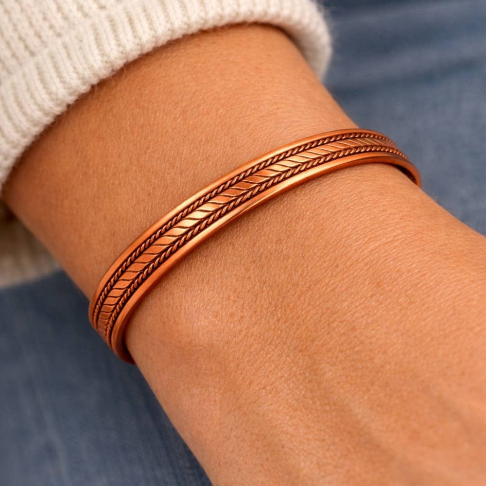 Pulsera de pinza para la salud de cobre/latón Om Namah Shivaya con
