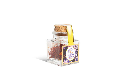Select saffron thread. 1g cork glass jar.